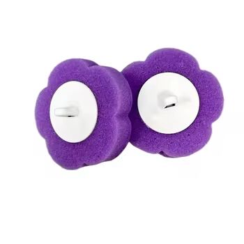 Contour-Fit Disposable Toilet Brush Head: Flexible Design Cleans Under Rim Effortlessly.