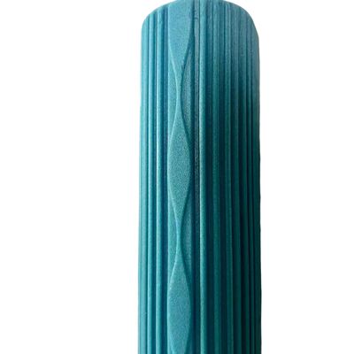 Replaceable mop head, detachable, highly absorbent, and with strong cleaning power.