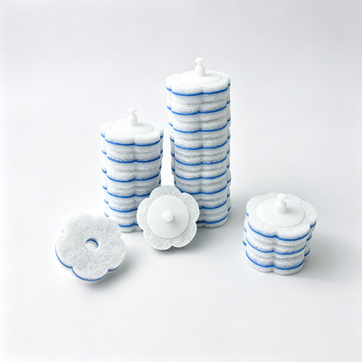 Disposable sponge replacement head scouring pad with built-in cleaning solution